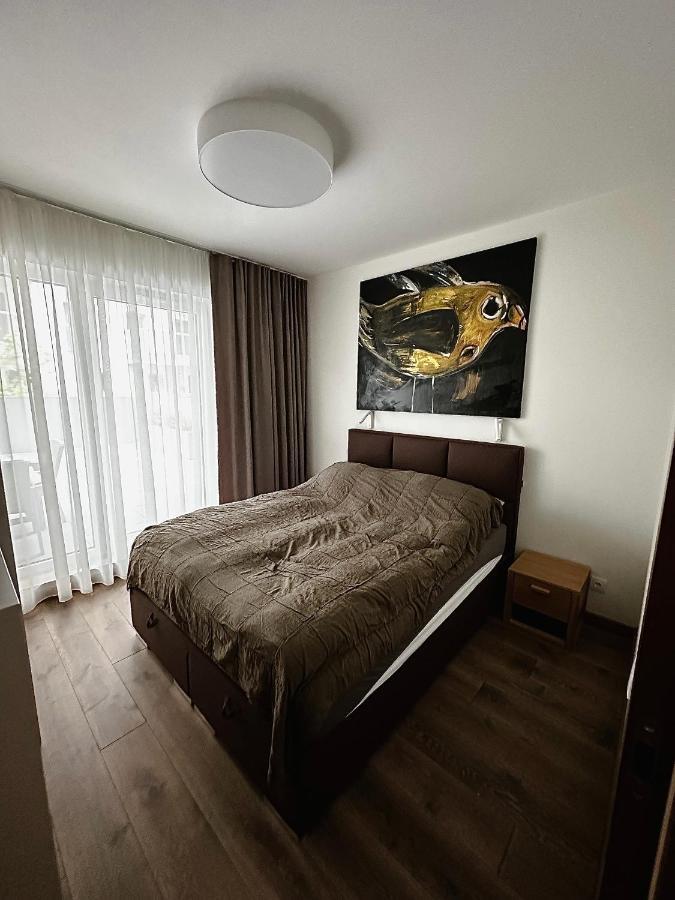Apartament Vip Wola Warsaw Exterior photo